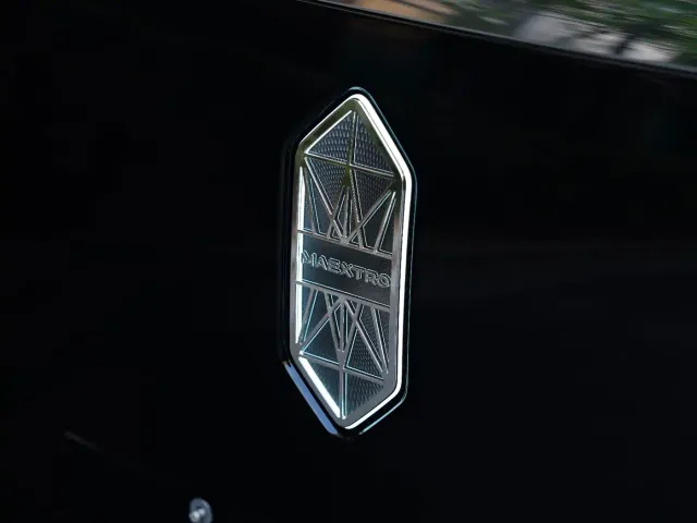 Maextro Zunjie V800 — Фото автомобиля 4