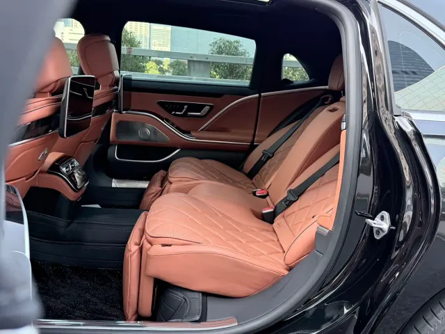 Mercedes-Benz Maybach S-Class — Фото автомобиля 8