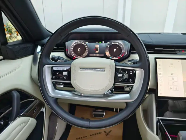 Land Rover Range Rover — Фото автомобиля 13