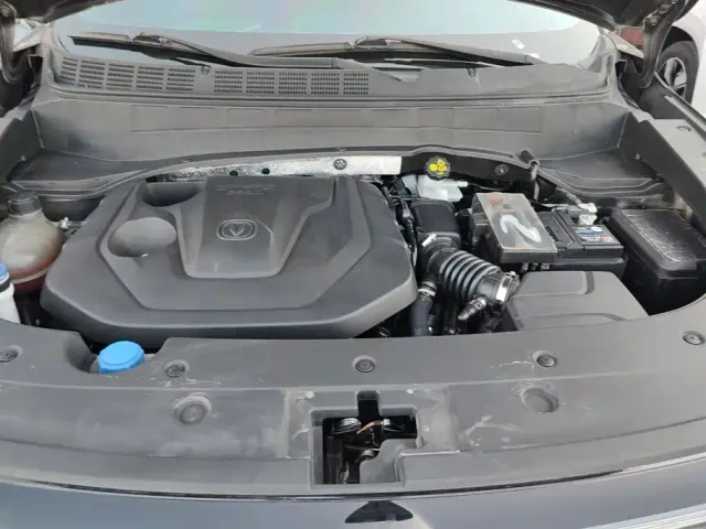 Changan CS35 Plus — Фото автомобиля 10
