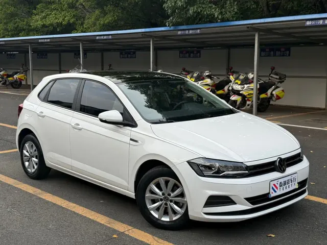 Volkswagen Polo 2021 Plus 1.5L Automatic Colorful Tech Edition — Фото автомобиля 6