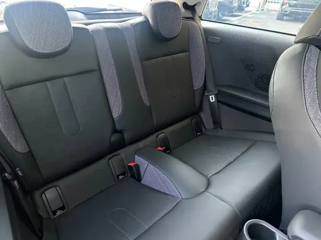 MINI Hatch — Фото автомобиля 10