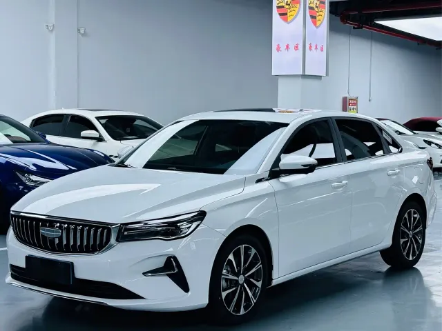 Фотография автомобиля — Geely Emgrand