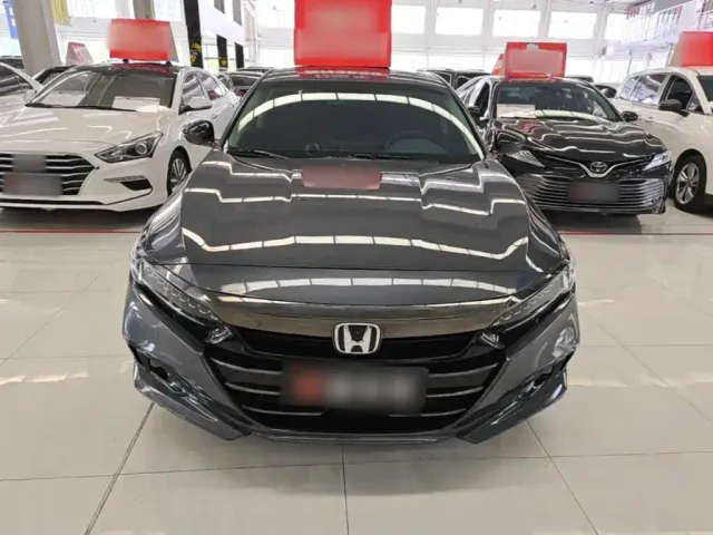Honda Accord — Фото автомобиля 2