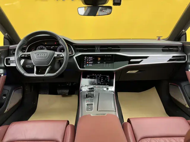 Audi A7L — Фото автомобиля 14