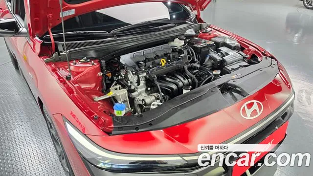 Hyundai Avante CN7 — Фото автомобиля 9