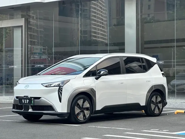 GAC Aion Y — Фото автомобиля 2
