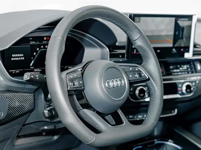 Audi A4L — Фото автомобиля 9