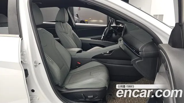 Hyundai AVANTE Новый Avante (CN7) — Фото автомобиля 21