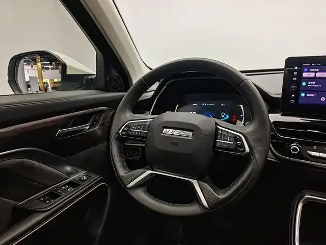 Haval H6 — Фото автомобиля 11