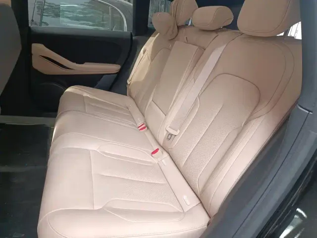 Nio ET5 Touring — Фото автомобиля 14