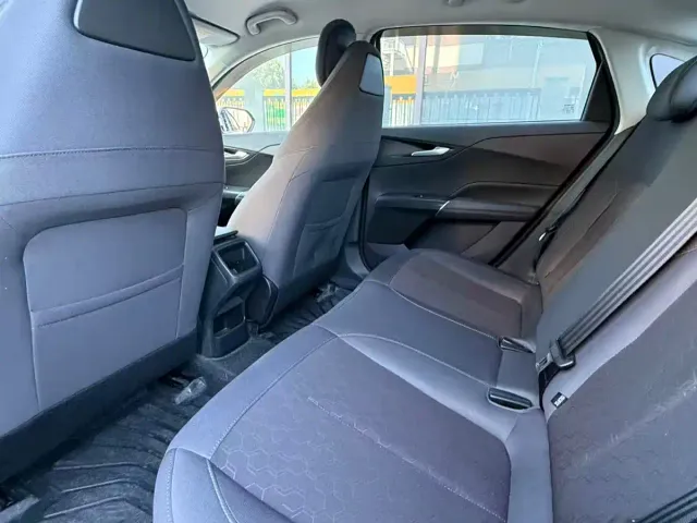 Changan Qiyuan A05 — Фото автомобиля 6