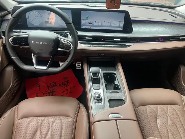 Chery Arrizo 8 — Фото автомобиля 5