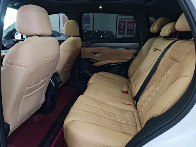 BYD Song L DM-i — Фото автомобиля 9