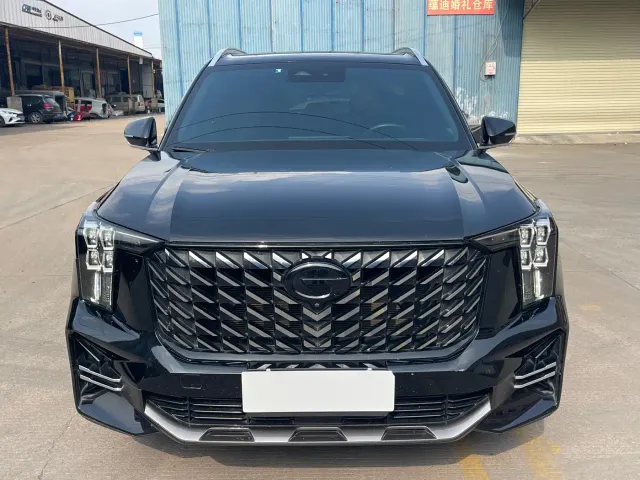 GAC Trumpchi GS8 — Фото автомобиля 2
