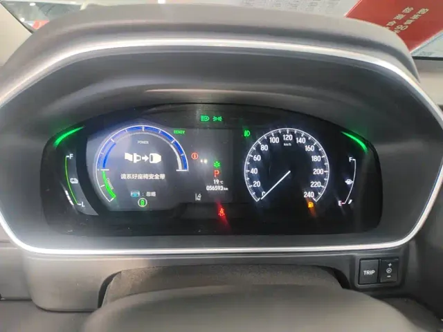 Honda Elysion — Фото автомобиля 11