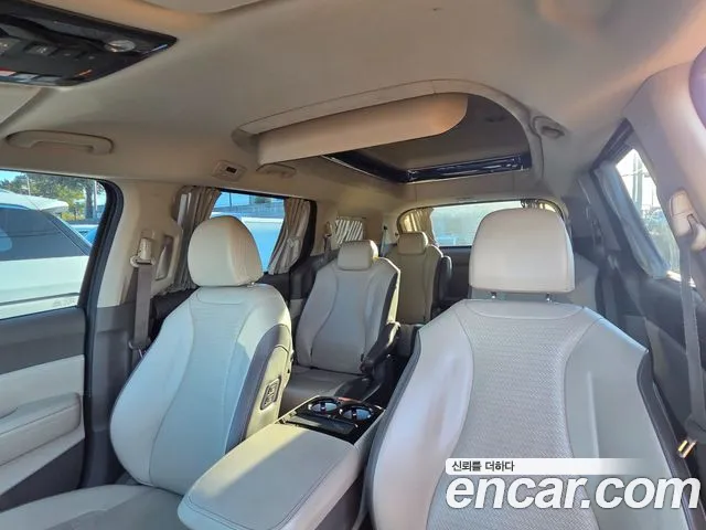 Kia Carnival 4th Gen — Фото автомобиля 14