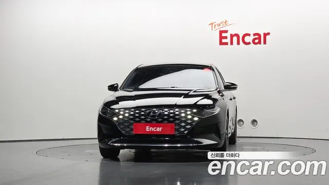 Hyundai Grandeur Новый Grandeur IG — Фото автомобиля 3
