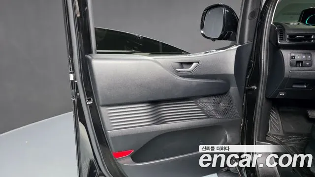 Hyundai Staria — Фото автомобиля 13