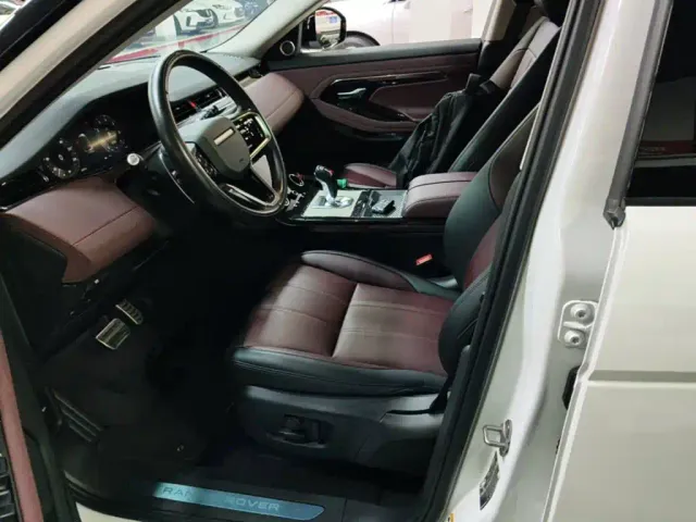 Land Rover Range Rover Evoque — Фото автомобиля 14