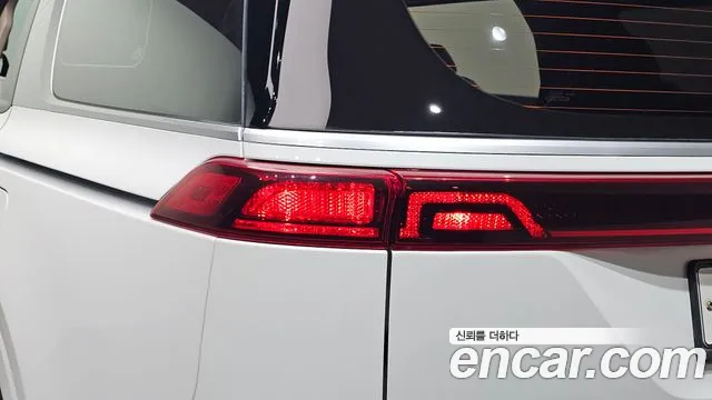Kia Canival Carnival 4 поколение Бензин 9 мест Prestige — Фото автомобиля 21