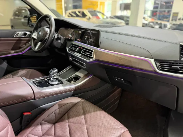 BMW X5 — Фото автомобиля 11