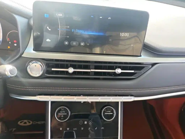 Chery Tiggo 8 — Фото автомобиля 12