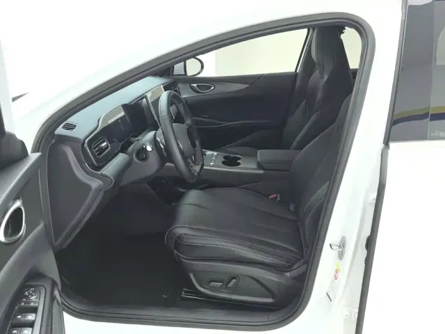 BYD Seal 06 — Фото автомобиля 9