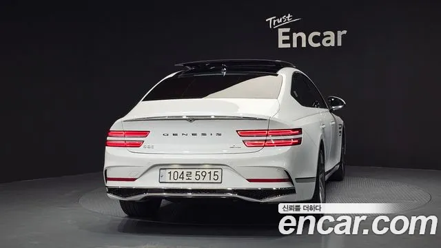 Genesis G80 Бензин 3.5 турбо AWD — Фото автомобиля 4