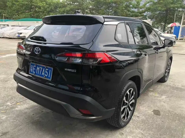 Toyota Frontlander — Фото автомобиля 14