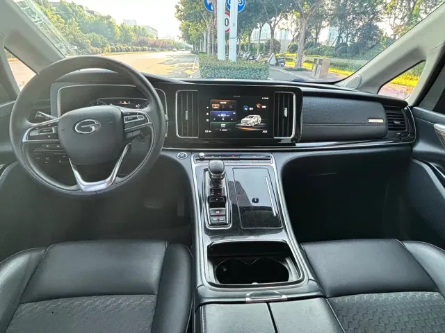 GAC Trumpchi M8 — Фото автомобиля 7