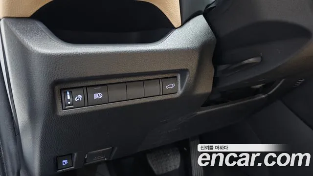 Toyota RAV4 — Фото автомобиля 14