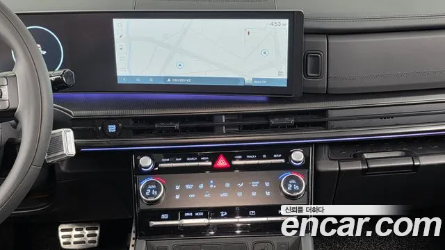 Hyundai Santafe Santa Fe (MX5) — Фото автомобиля 4