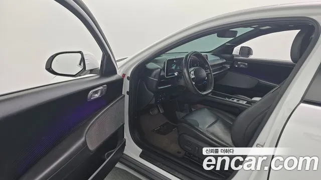 Hyundai Ioniq 6 — Фото автомобиля 15