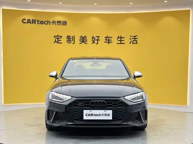 Audi S4 — Фото автомобиля 3