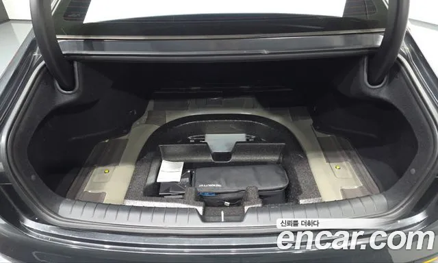 Hyundai Grandeur GN7 — Фото автомобиля 26