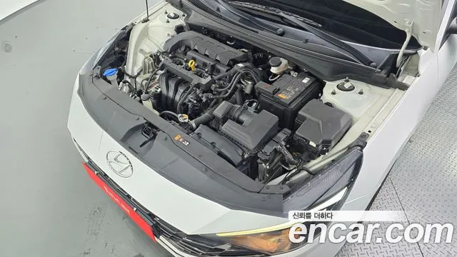 Hyundai AVANTE Avante (CN7) — Фото автомобиля 6