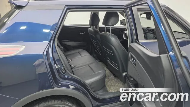 KG_Mobility_Ssangyong TIBOLI Very New Tivoli Бензин 1.5 2WD — Фото автомобиля 12