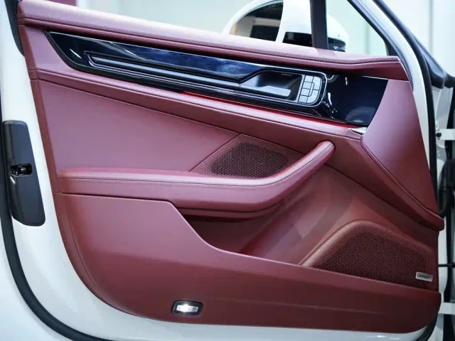 Porsche Panamera — Фото автомобиля 15