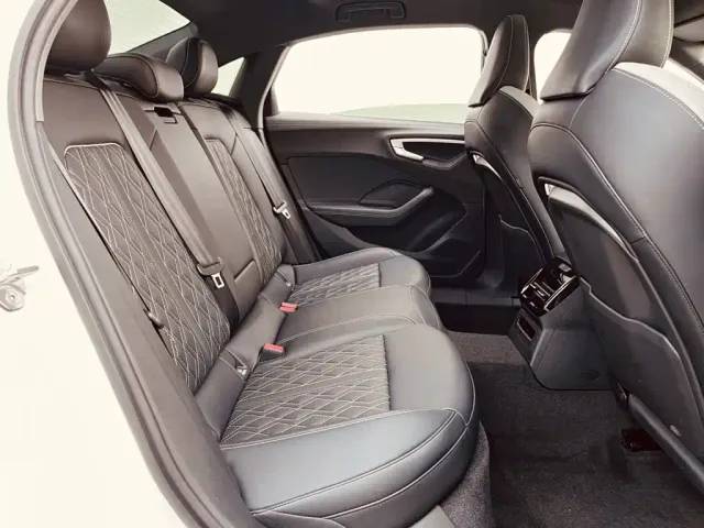 Audi A5L — Фото автомобиля 14