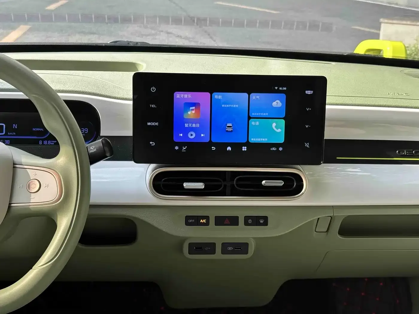Geely Galaxy Panda 2025 Model Year 210km Panda Knight — Фото автомобиля 18