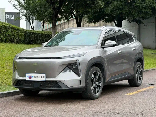 Фотография автомобиля — Geely Galaxy L7