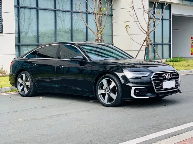 Audi A6L — Фото автомобиля 3