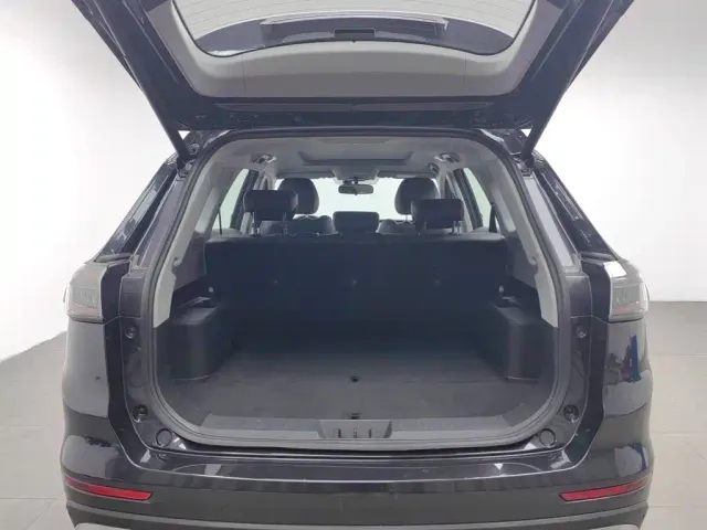 Chery Tiggo 8 — Фото автомобиля 16