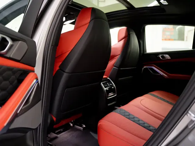 BMW X6 M — Фото автомобиля 21
