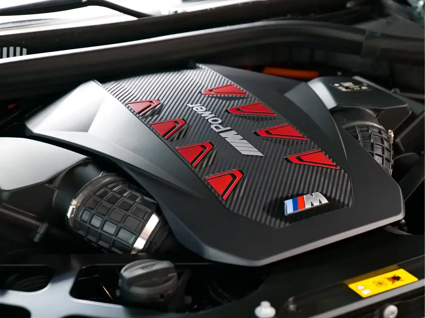 BMW BMW XM 2023 Model Base — Фото автомобиля 7