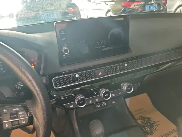 Honda Civic — Фото автомобиля 12