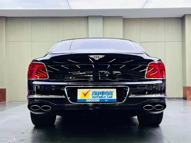 Bentley Flying Spur — Фото автомобиля 5