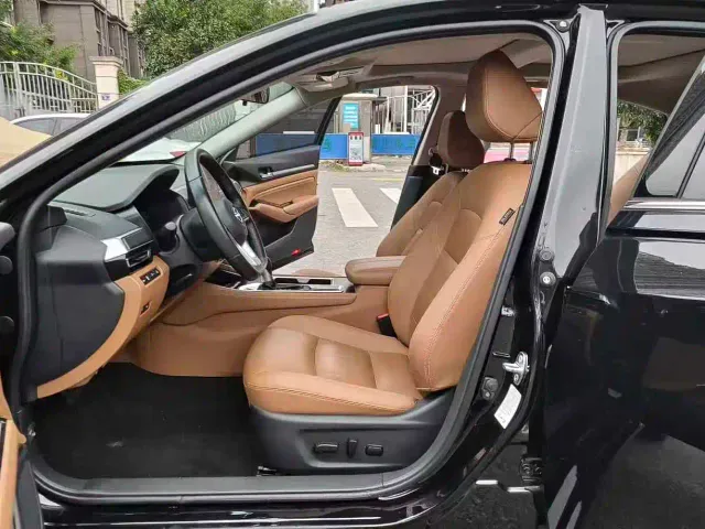 Nissan Teana 2022 2.0L XL-TLS Comfort Edition — Фото автомобиля 9