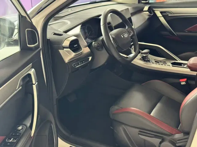 Geely Binyue — Фото автомобиля 8